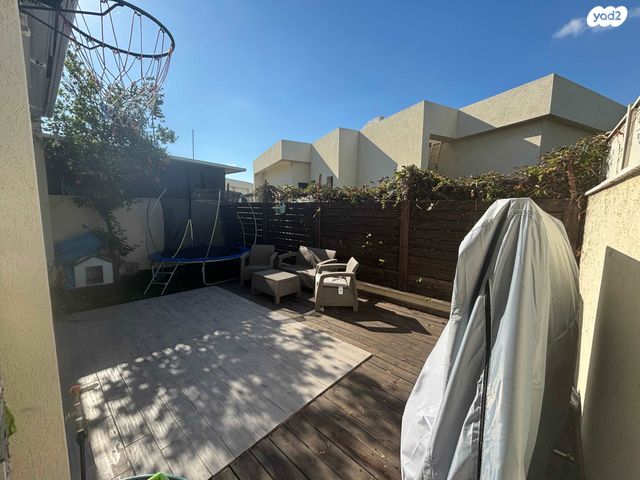 דו משפחתי, האשל 12, האשל, עתלית