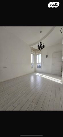 דירה, שונית 2, רמת חביב / רמת הנשיא, חיפה