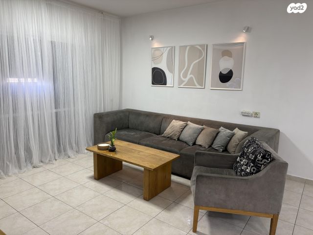 דירה, דוד ניב 21, נווה זאב, נאות אילן, באר שבע