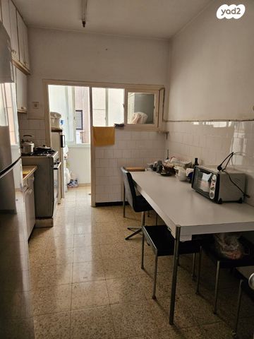 דירה, פני הגבעה 11, שכונת גפן, רמת גן