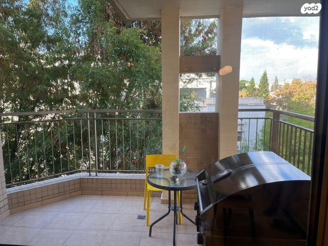 דירה, הידידות 4, ראשונים, כפר סבא