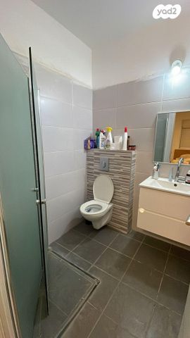 דירה, האר"י 39, רמת חן ובן ציון, נתניה