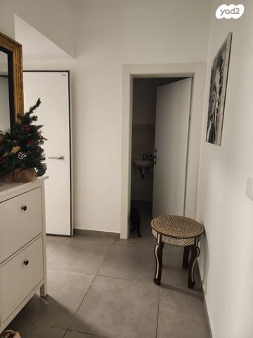 דירה, דגן 12, עמירם, פרדס חנה כרכור