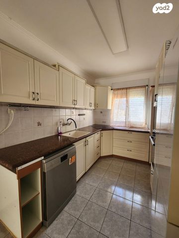 דירת גן, קטיף 18, גבעת רם, כרמיאל