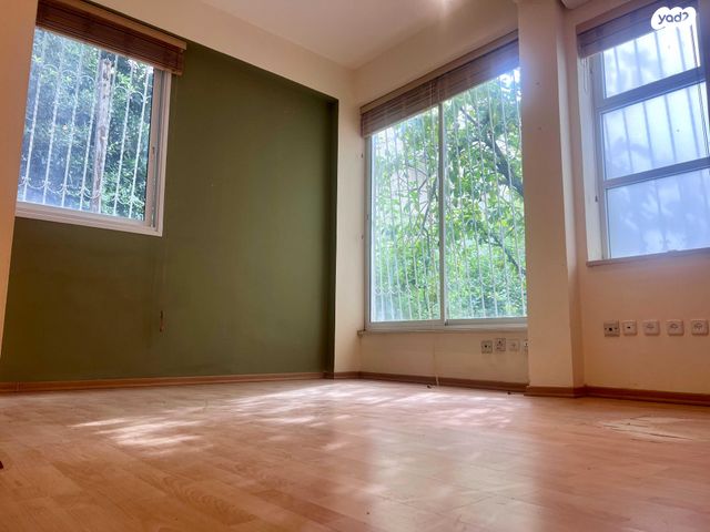 שדרות דוד המלך 26