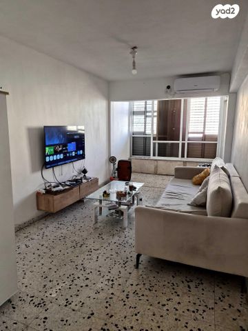 שדרות דגניה 61