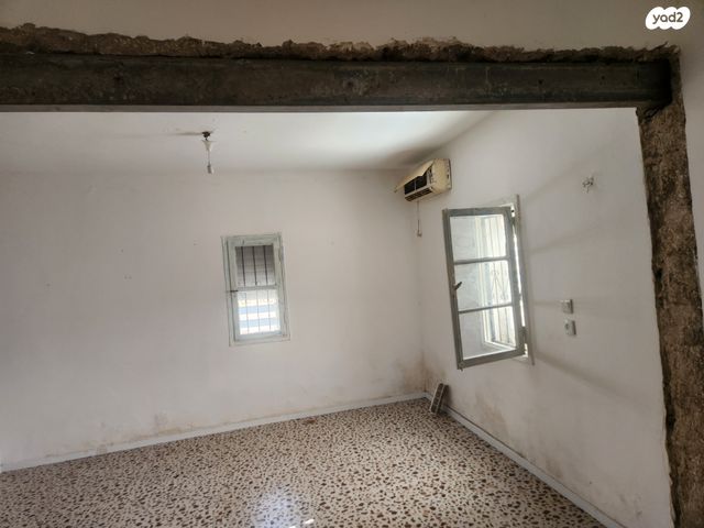 בית פרטי/ קוטג', יהושע בן נון 28, צה"ל, ראש העין