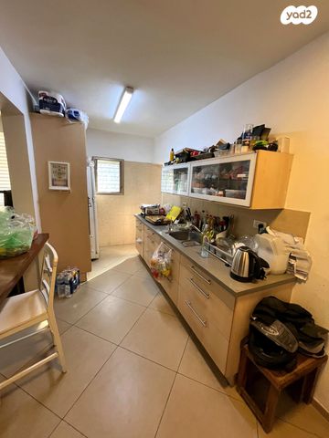 דירה, הזית 3, ניצנה, בת ים