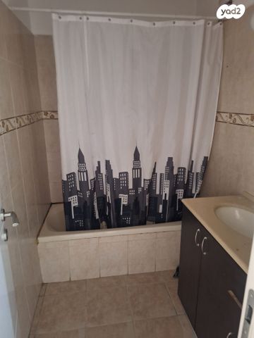 דירה, רחבת צפת 42, שכונה ט', באר שבע