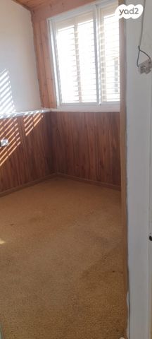 דירה, אפרסמון 2, נווה עמל, הרצליה