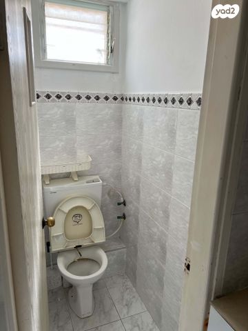 מרתף/ פרטר, הרב אלנקווה 90, נווה אליעזר וכפר שלם מזרח, תל אביב יפו