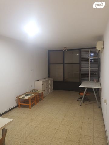 דירה, הרצל 19, הגבול רוטשילד, בת ים