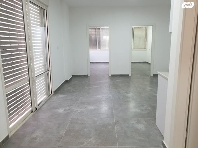 הרברט סמואל 87