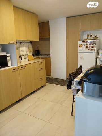 יחידת דיור, משעול העוזרד 16, רמות, ירושלים