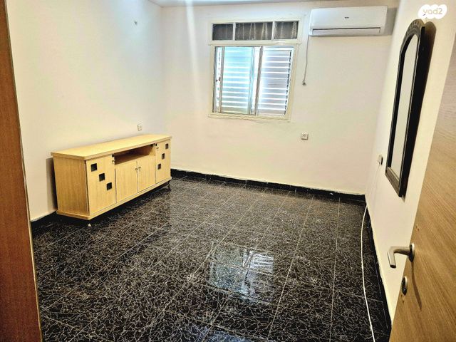 דירה, שלום שבזי 2, חכמי ישראל, דימונה