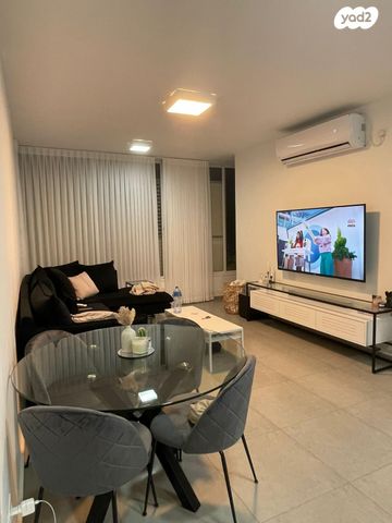 דירה, ירושלים 59, ניצנה, בת ים