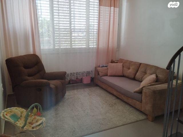 דופלקס, ששת הימים 21, רובע ד', אריאל