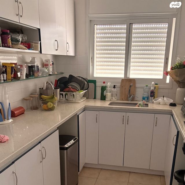 דירת גן, הברושים 12, מרכז העיר, סביניה, הוותיקה, קרית ביאליק