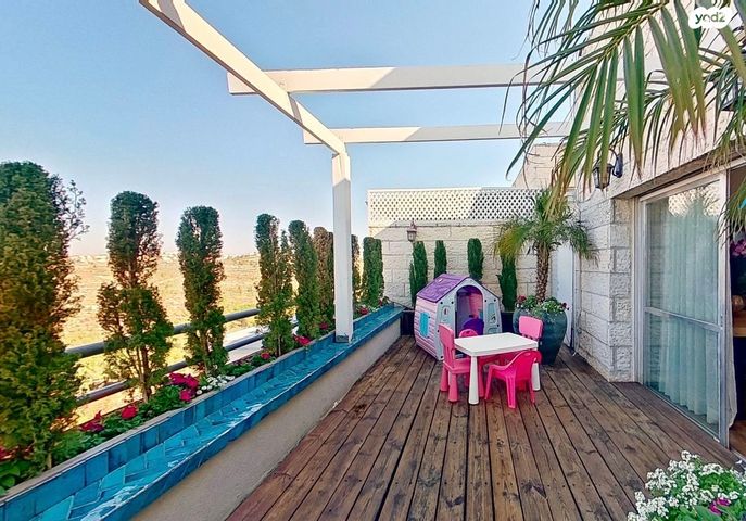 דירה, חרמון 28, שכונה ה'-ו', מבשרת ציון