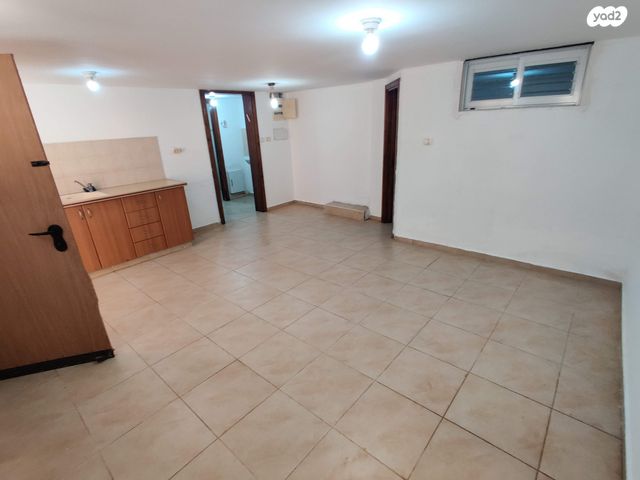 דירה, שלדג 275, חגור, חגור