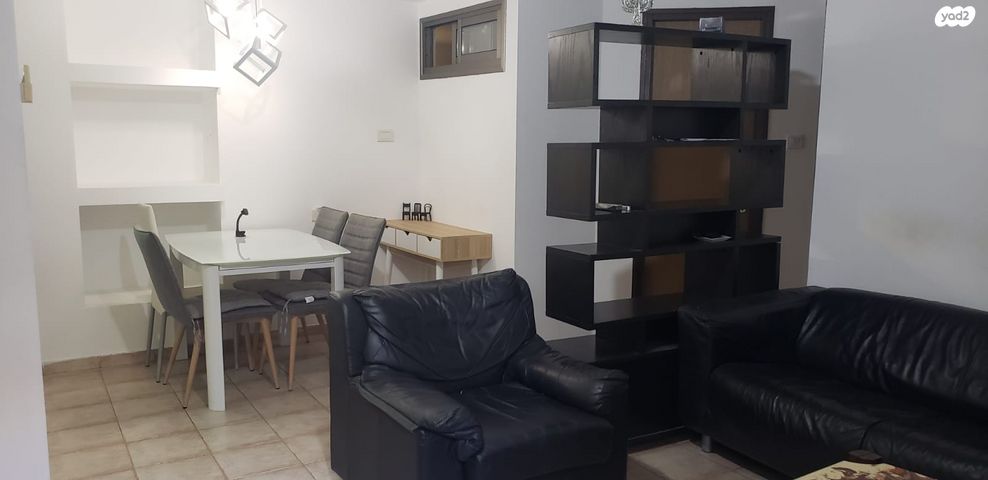 מרתף/ פרטר, בקעת רמון 1, הדרים, הדרים החדשה, כפר סבא