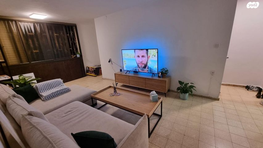 דירה, א.ל. זיסו 25, יד התשעה, שביב, הרצליה