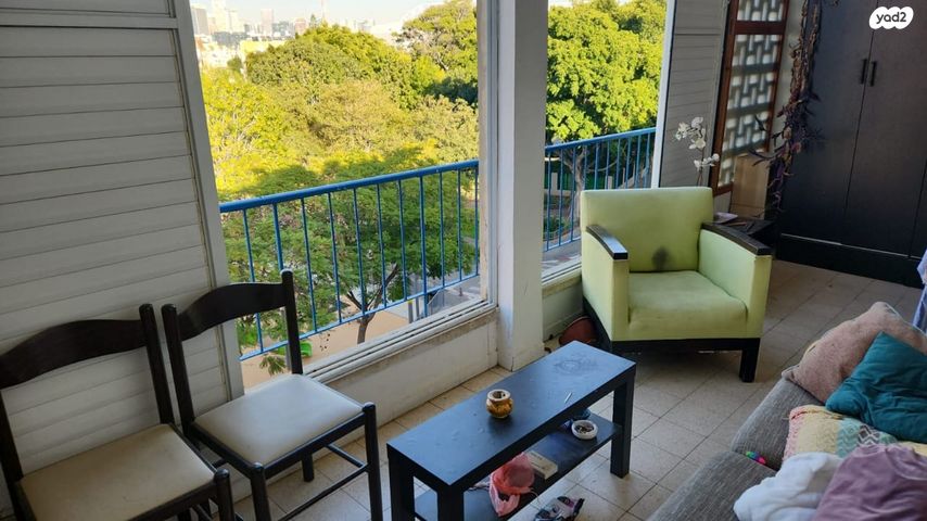 דירה, יהודה הימית 21, צהלון, שיכוני חסכון, תל אביב יפו