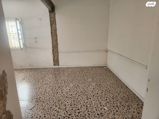 בית פרטי/ קוטג', יהושע בן נון 28, צה"ל, ראש העין