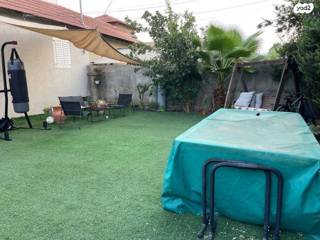 בית פרטי/ קוטג', מנשה 28, נווה שלמה, גדרה