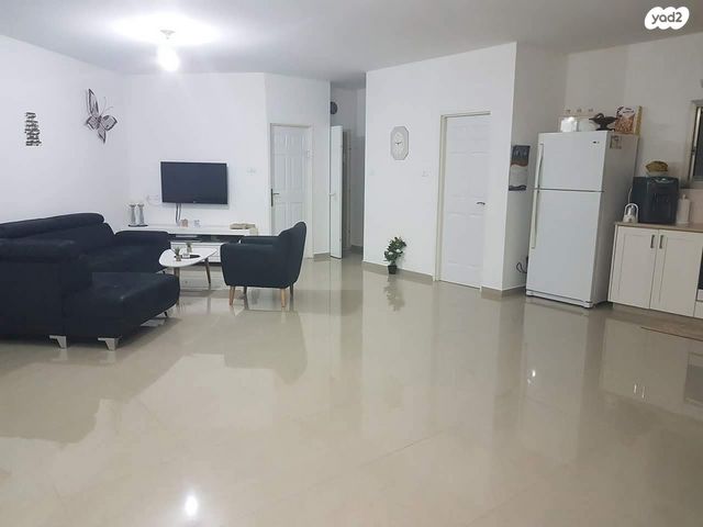 דירה, סמטת הנביאים 36, שיכון ג, טבריה