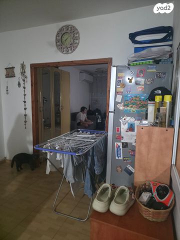 דירה, קרייתי 12, לב העיר, בת ים