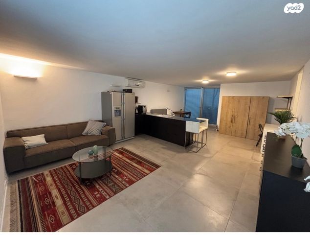 יחידת דיור, עוזי חיטמן 6, הרצליה ב', הרצליה