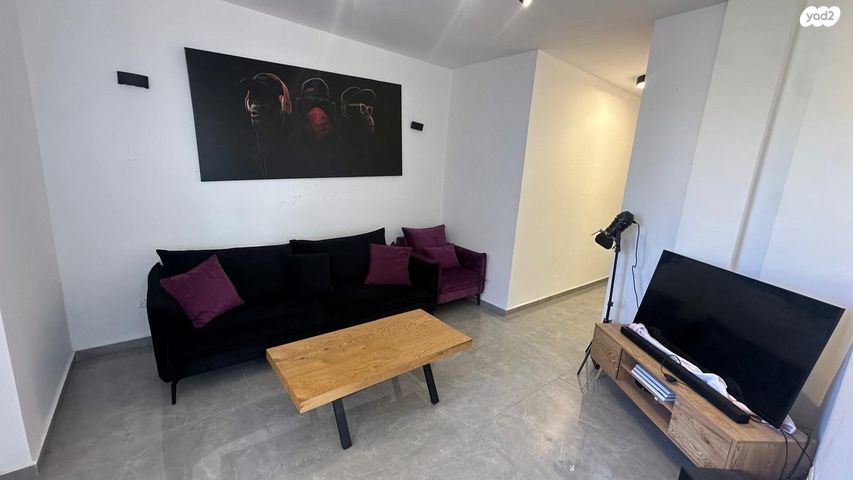 דירה, דרור 18, רמב"ם, ראשון לציון