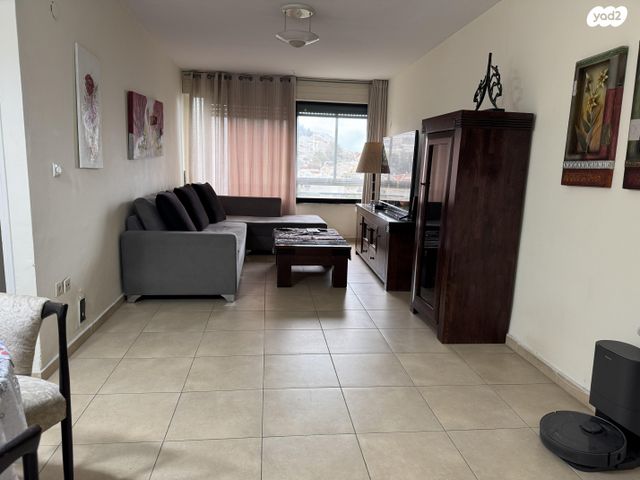 דירה, קרן היסוד 50, רוממה, חיפה