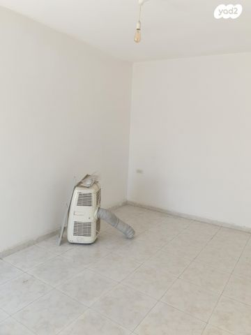 דירה, לילך 1, גבע בנימין, אדם - גבע בנימין