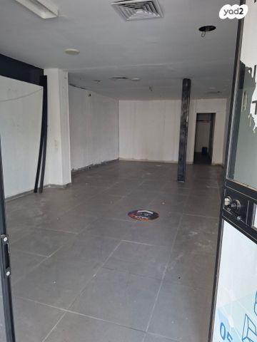 חנויות/ שטח מסחרי, רוטשילד 7, המרכז הותיק, אור עקיבא