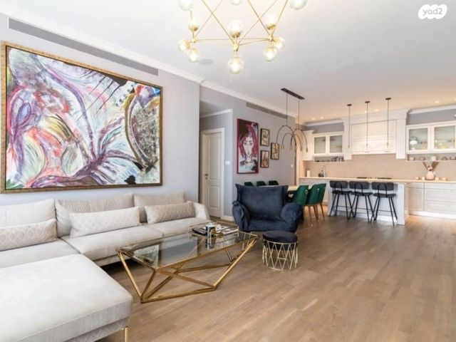 דירה, נווה גן, רמת השרון