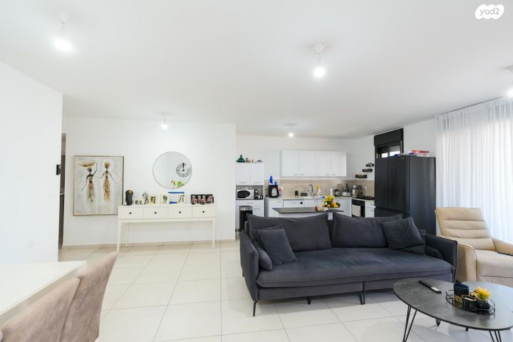 דירה, אור ים, אור עקיבא