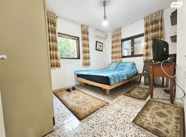 דירה, הירדן 57, נווה רם, שיכון מזרחי, רמת גן