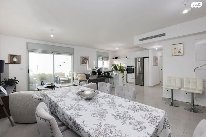 דירה, קרל פופר 9, נתניה