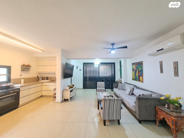 בית פרטי/ קוטג', נאות המכבים, גן יבנה