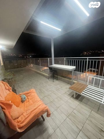 דירה, אדמונד סחייק, מלחה, מנחת, ירושלים