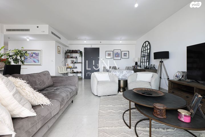 דירה, קרל פופר 9, נתניה