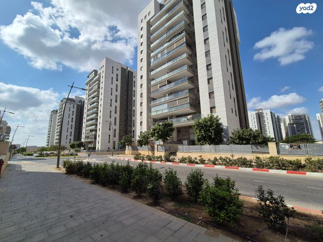 נתיבות מערב