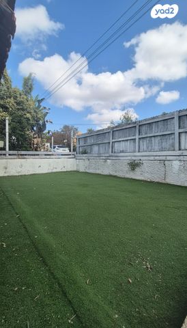 בית פרטי/ קוטג', נווה נאמן, הוד השרון