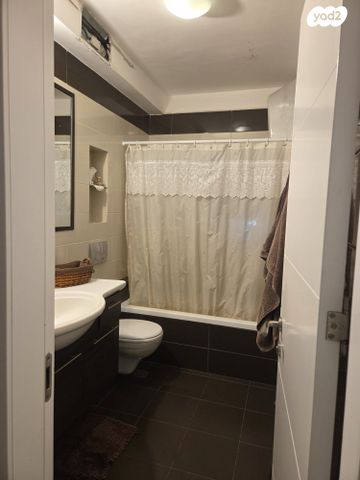 דירה, חיים גרינברג, ירושלים