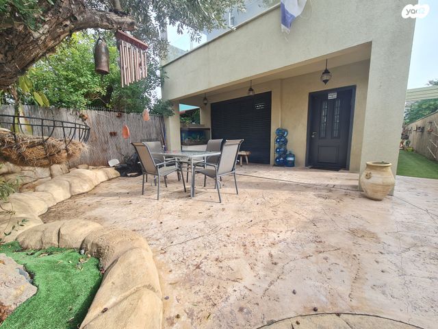 בית פרטי/ קוטג', נאות המכבים, גן יבנה