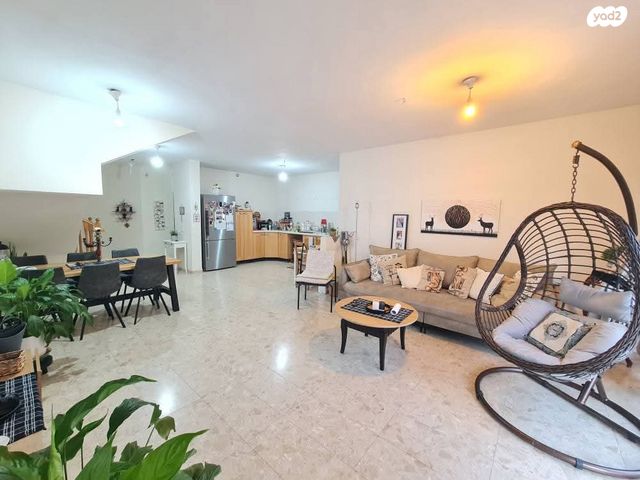 נאות המכבים