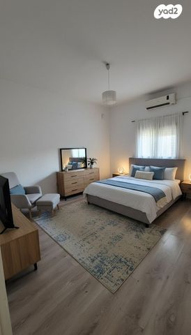 בית פרטי/ קוטג', נווה נאמן, הוד השרון