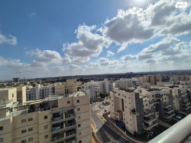 דירה, נתיבות מערב, נתיבות